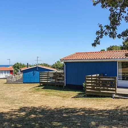 Awesome In With 1 Bedrooms, Wifi And Outdoor Swimming Pool *
