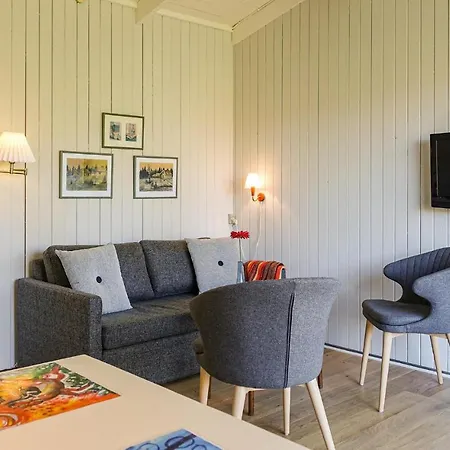 Awesome In With 1 Bedrooms, Wifi And Outdoor Swimming Pool Allinge-Sandvig